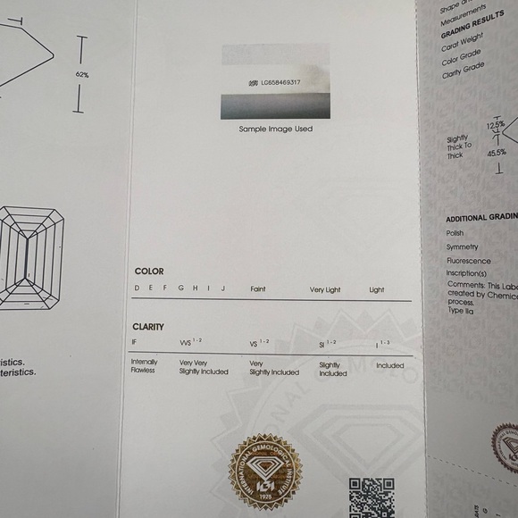 10.04ct Emerald Cut Lab Grown Diamond Ring – IGI Certified – Size 6.5 18k White - Picture 6 of 16